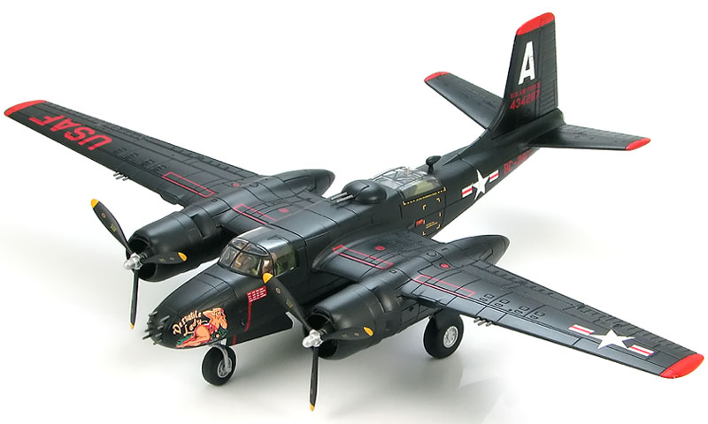A-26B Invader Model, USAF 13 BS, South Korea - Hobby Master HA3207