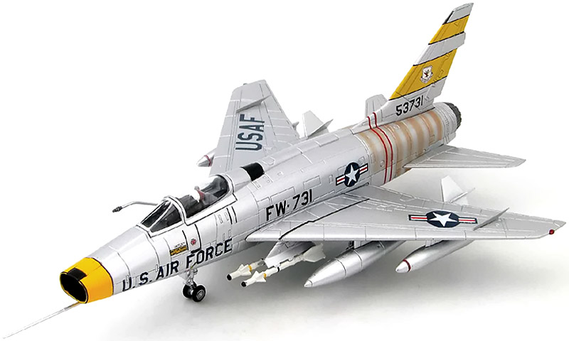 F-100D Super Sabre Model, USAF, Lt. Joe Engle - Hobby Master HA2120B