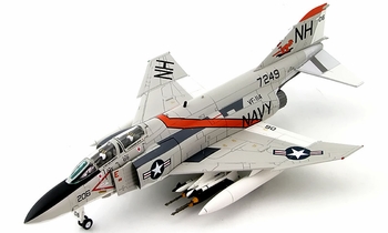 Modello Hobby Master F-4J Phantom II 1/72, USN VF-114 Aardvarks, Die-cast, HA19034
