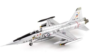 F-5A Freedom Fighter Model, USAF - Hobby Master HA33007 - click to enlarge