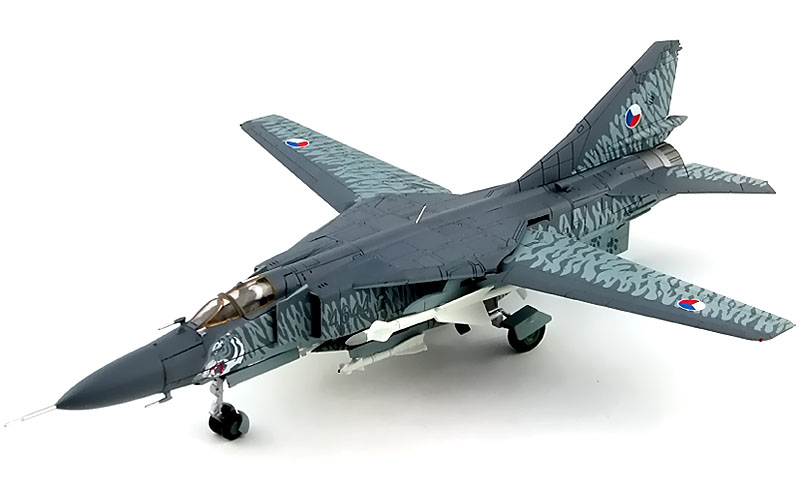 ホビーマスター　HA5310 MiG-23MLD Hobby Master MiG-23 Flogger-K model review HA5310 🇷🇺 - YouTube