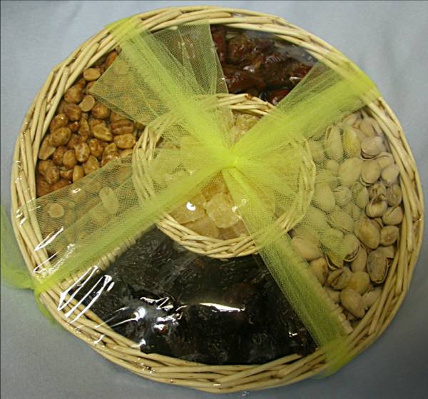 Mixed Dried Fruit and Nut Platter (4 Section) (Kosher)