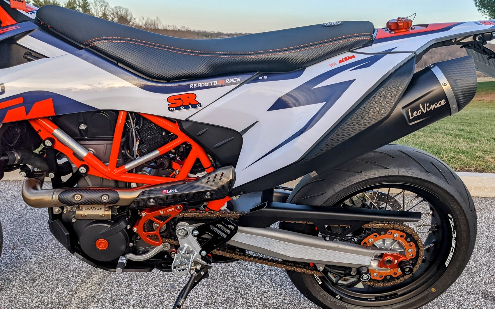 KTM 690 SMC R Project Bike