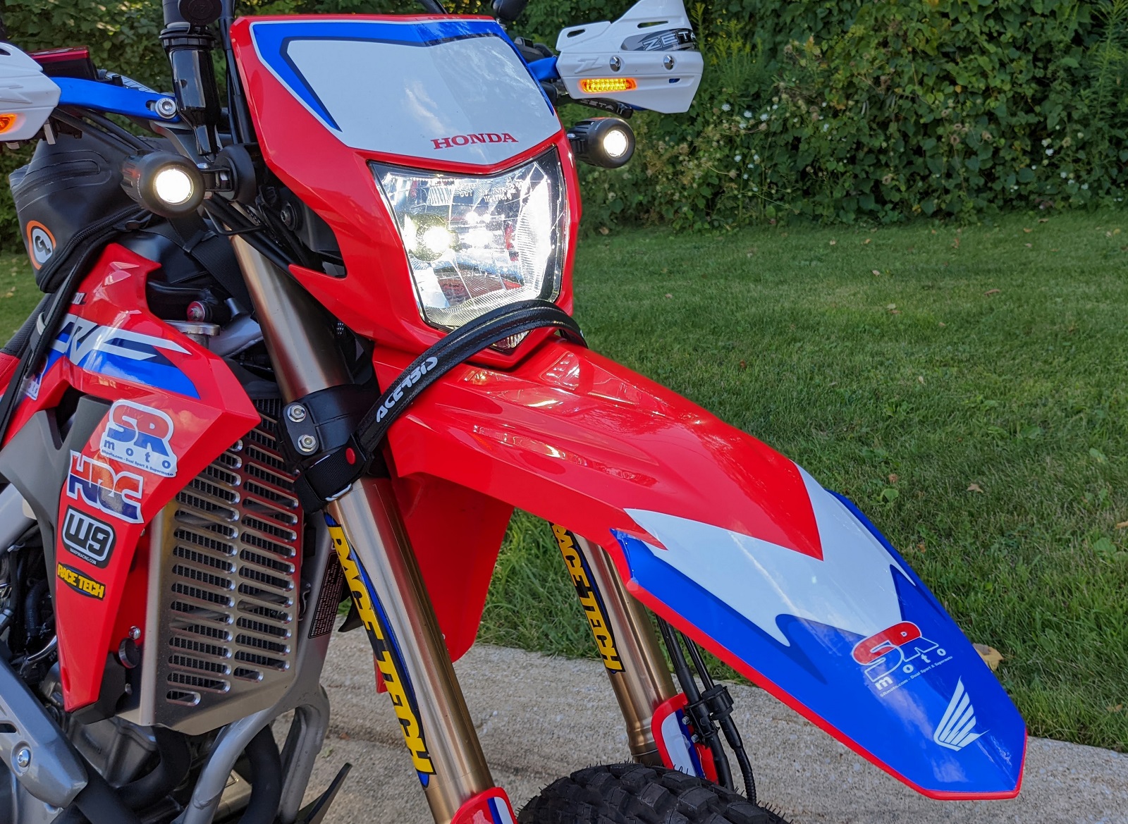 CRF300L Graphics Kit Tank, Fender and Fork Decals