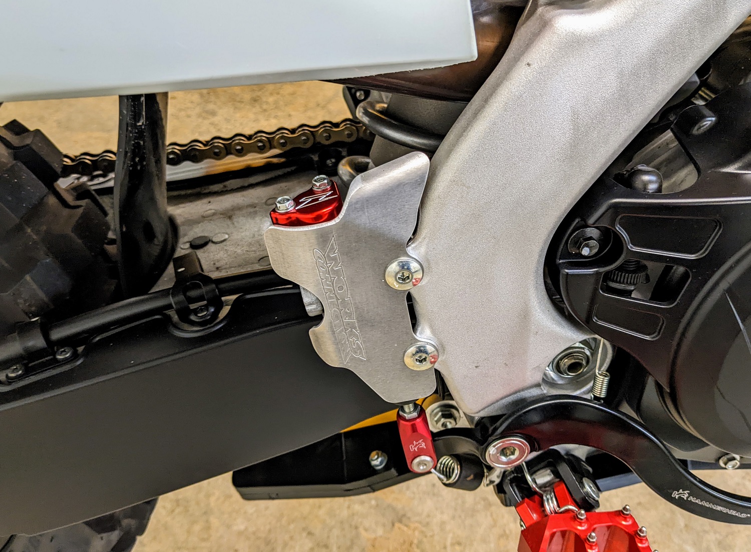 Rear Brake Master Cylinder Guard For Honda CRF250L 2013-2019 T6061 Aluminum