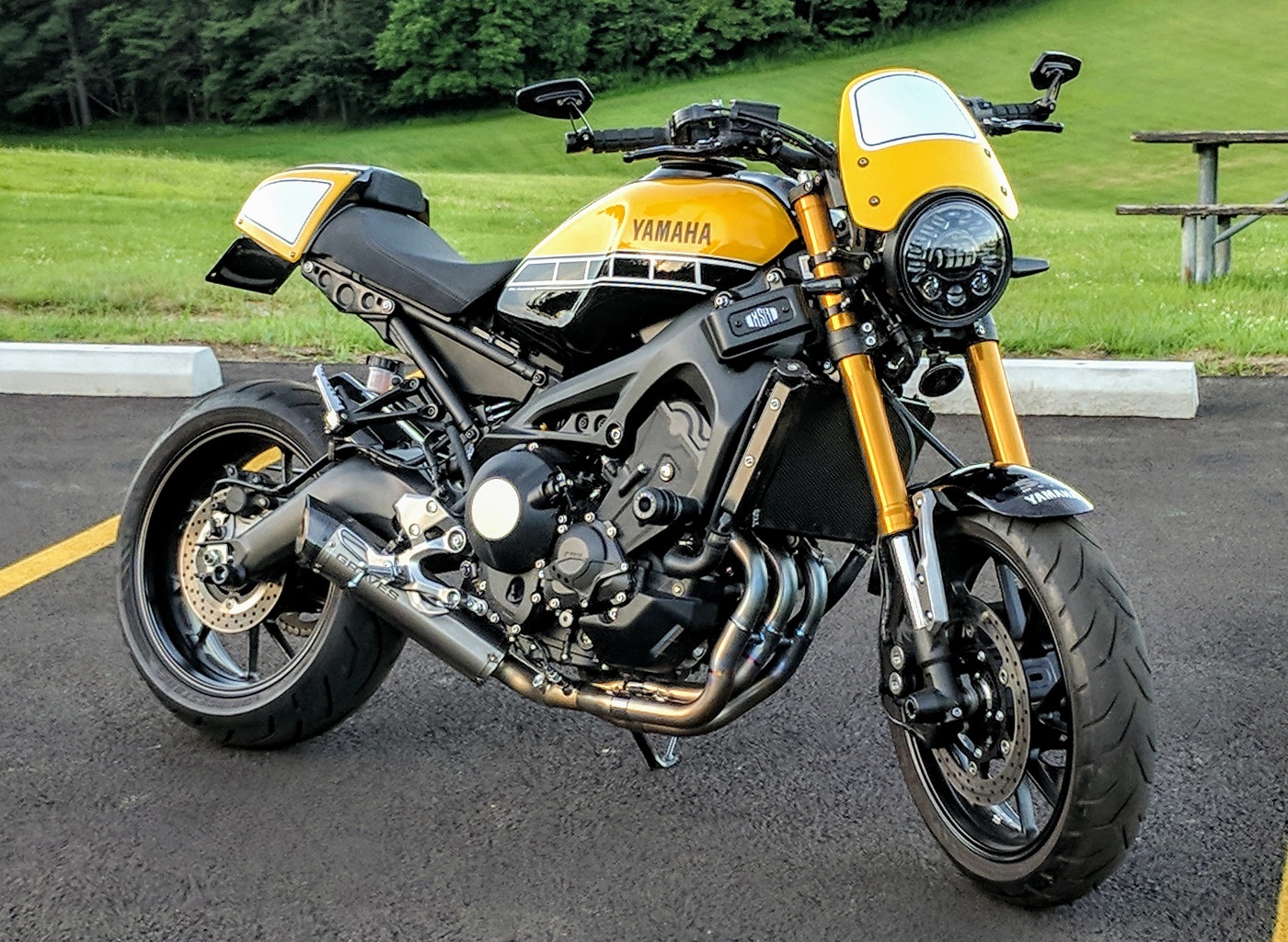 CRG Arrow Mirror