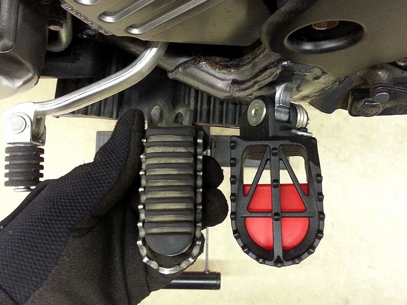 DRZ400SM DRC Motard Supermoto Footpegs