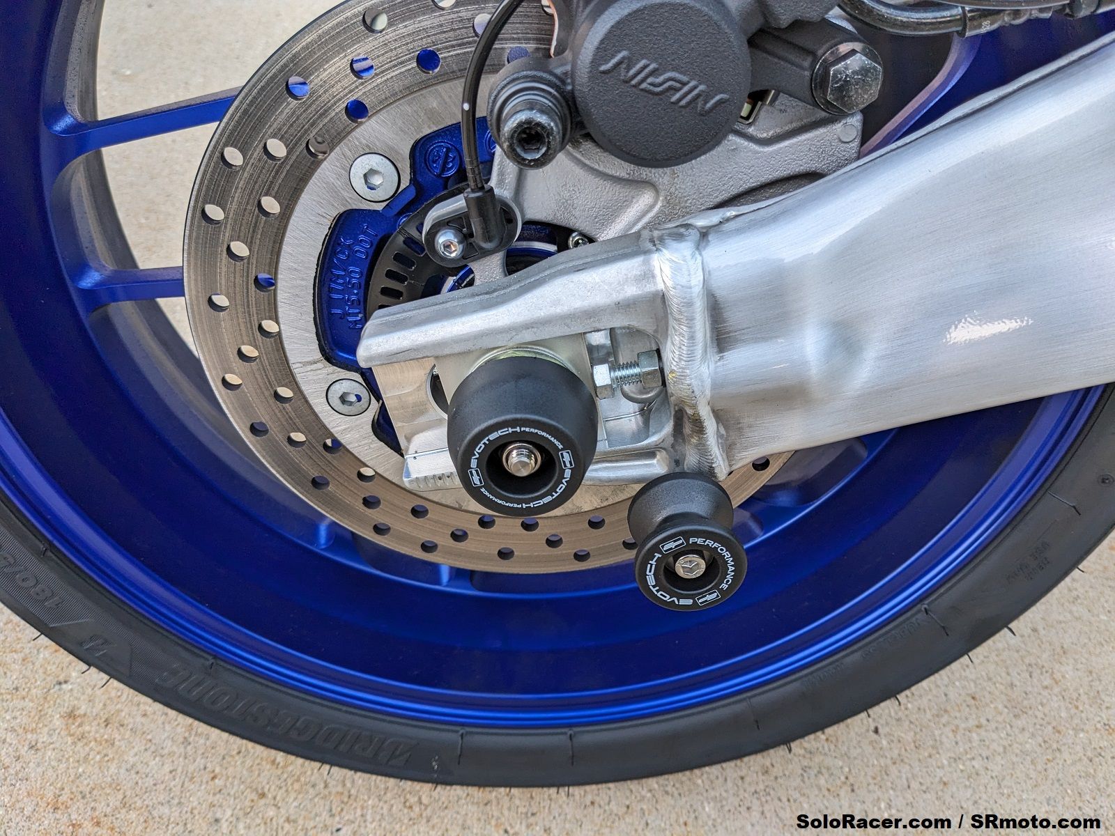 Evotech Axle Slider Kit - Yamaha MT-09 2021-2026 / XSR900 2022-2026