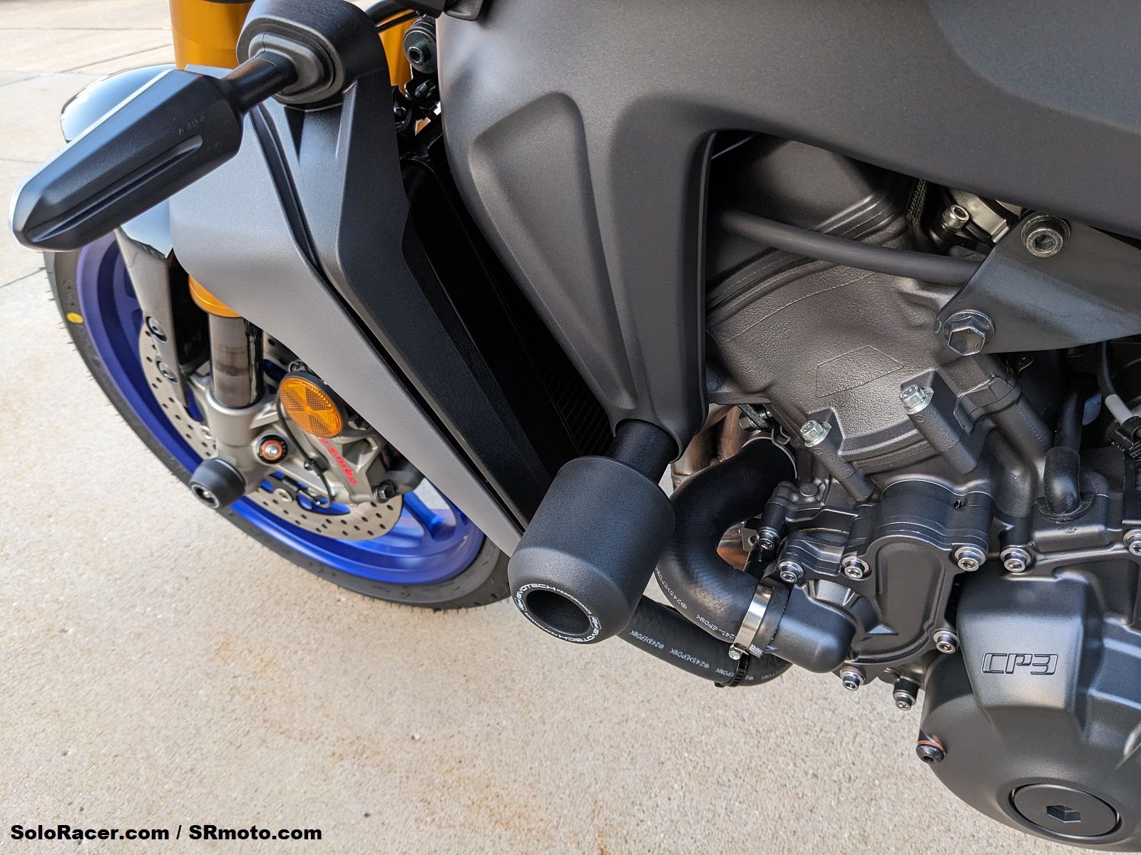 thumbnail image 2 of Evotech Performance Frame Sliders For Yamaha MT-09/MT-09 SP (2021+) - Crash Protection Bobbins 2 of 9