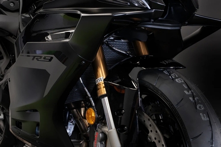 Evotech Radiator Guard - Yamaha R9