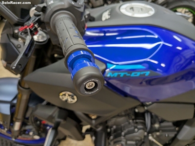 Rhino Mirror Mount Sliders in Yamaha Blue w/ CRG Arrow Mirrors - Yamaha MT-07 2025+ (USED)