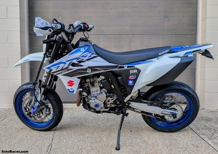 Suzuki DRZ4S / DRZ4SM Graphics - DRB GraphiX Graphics Kit Review