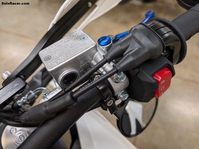 What mirror hole plugs fit the Suzuki DRZ4S DRZ4SM DRZ400S and DRZ400SM  ?