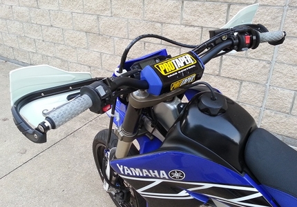 WR250R / WR250X Handlebar Guide