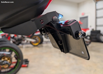 Yamaha MT-07 Build Part 4 - Puig Tail Tidy / Fender Eliminator Kit and Motogadget LED Flashers Install and Review