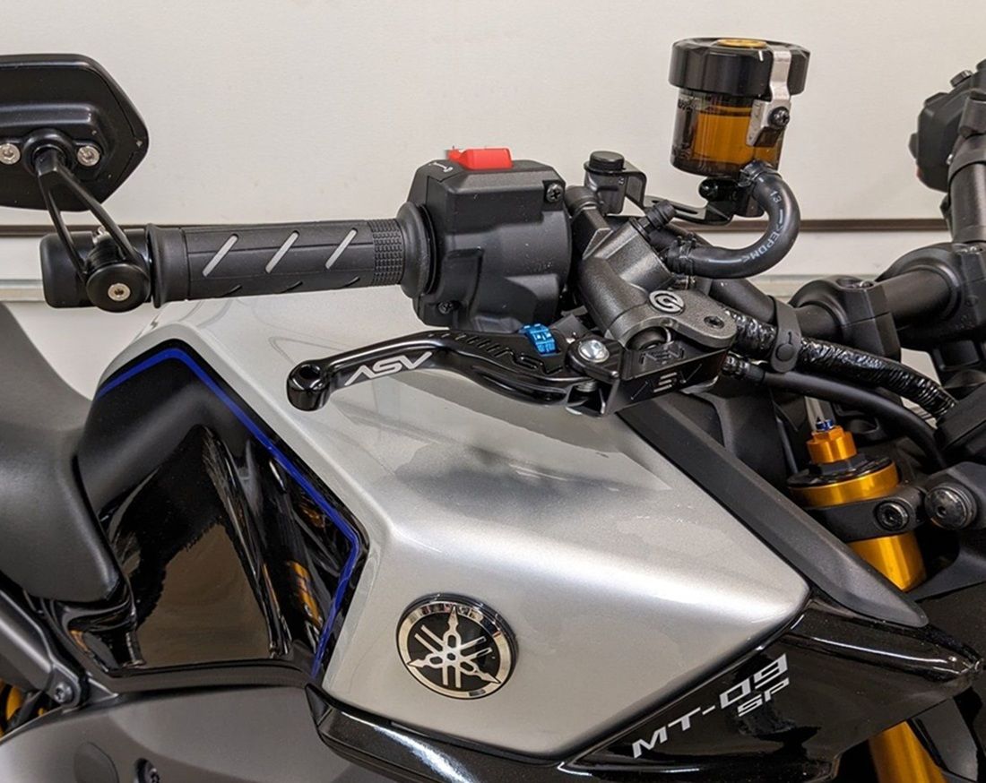 Yamaha MT-09 Build Part 5 - best aftermarket short clutch / brake