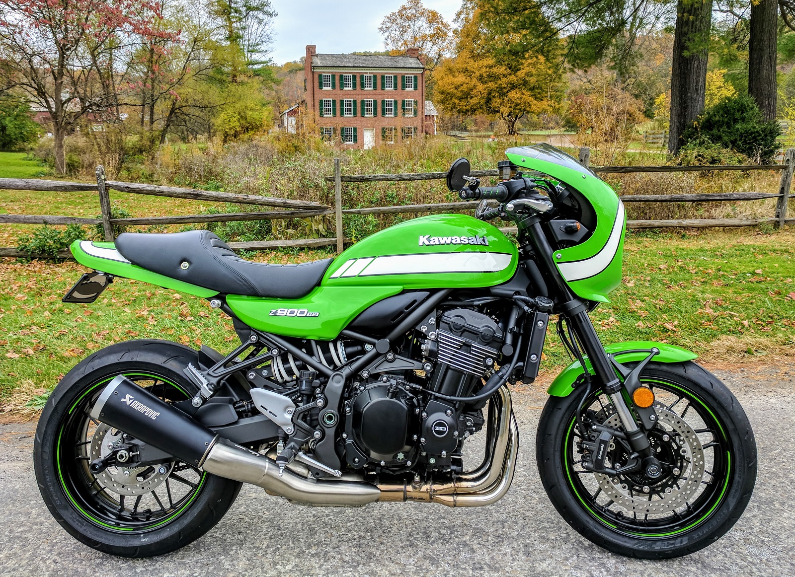 Z900RS Akrapovic SlipOn Muffler