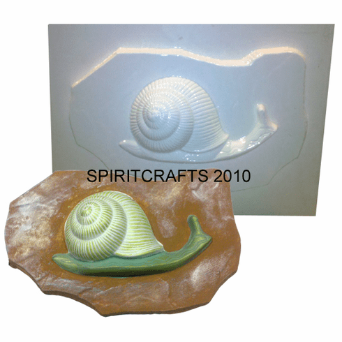 SNAIL PLAQUE PLASTER CRAFT MOLD (9.5" x 6")