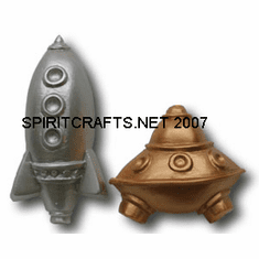 SPACESHIPS UFO SOAP MAKING MOLD, 4 WELL