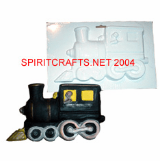 TRAIN ENGINE PLASTER MOLD (10.75 X 6.25)