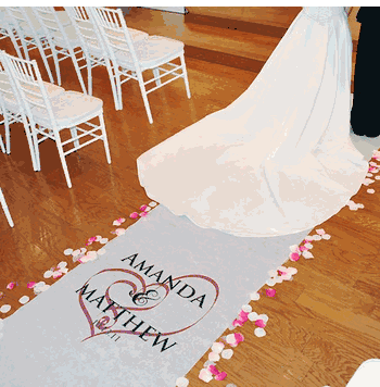 Embracing Hearts Aisle Runner - Click to enlarge