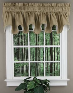 Lisa Solid Scalloped Valance - Tan