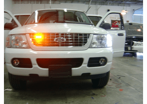 KENS TV Ford Explorer - Amber Whelen TIR 3