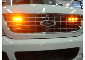 KENS TV Ford Explorer - Amber Whelen TIR 3 Behind Grille