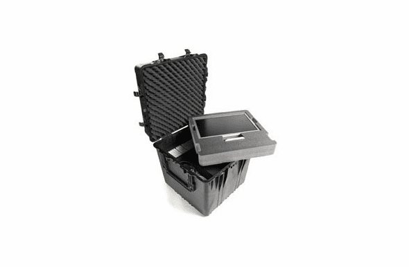 Pelican 0370 Case With Foam - BLACK