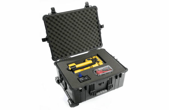 Pelican 1610 Case With Foam -  Black