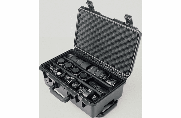 Pelican Storm Case IM2500  With Padded Dividers BLACK 