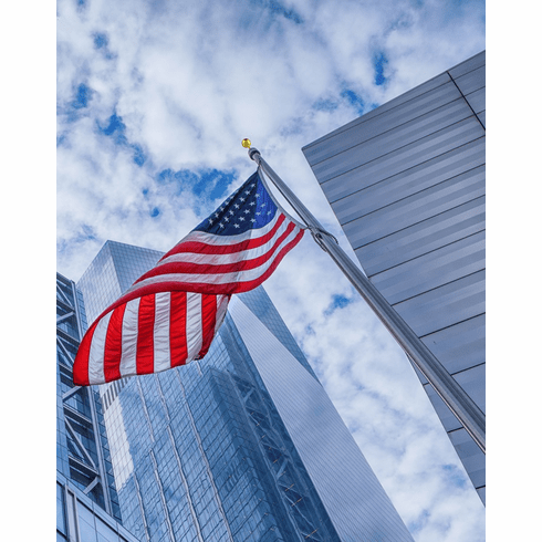 25ft (1) Piece Wind Speed 104 Mph  5 Butt Dia. x .125 Wall Thickness Internal Halyard Winch Aluminum Flagpole