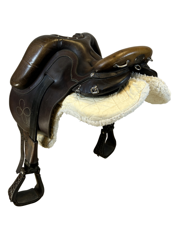 PRICE REDUCED! 14.5Inch Used Orthoflex Endurance Trail Saddle *Free