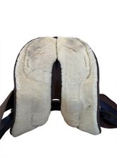 SOLD 2026/02/23 14 Inch Used Abetta Original Round Skirt Cordura Trail Saddle Wide Tree 20501