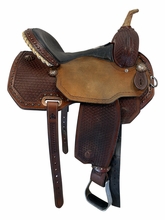 14 Inch Used Circle Y Lisa Lockhart Barrel Saddle Wide Flex2 Tree 1550