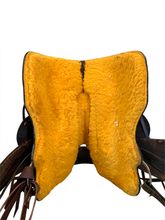 SOLD 2025/11/16 14 Inch Used Royal King Traverse Trail Saddle RK1024