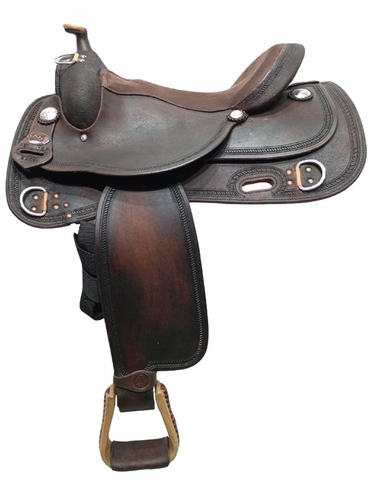 15.5inch DP Saddlery Trainer Roughout Saddle 2206-9443 Free Girth Free Girth