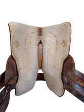 15.5Inch Used Alamo Saddlery Trail Saddle Medium Tree 1050