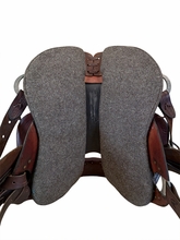 15.5Inch Used Allegany Mountain Saddlery Trail Saddle Medium Tree