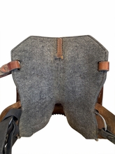 HOLD 2026/04/08j  15.5Inch Used Allen Ranch Saddle Shop Barrel Saddle Medium Tree