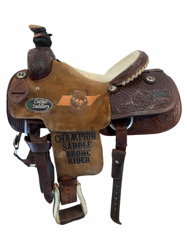 15.5Inch Used Cactus Saddlery Trophy Saddle Medium Tree