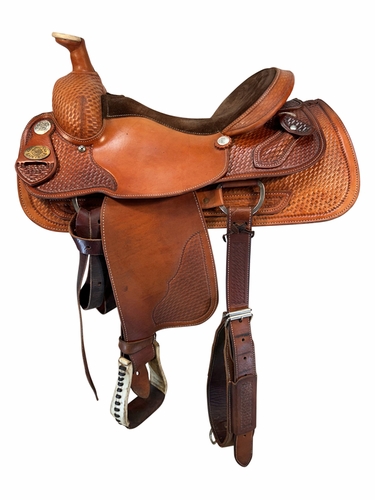 15.5Inch Used CC Saddlery Roping Saddle 1038