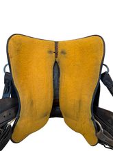SOLD 2026/03/30j  15.5Inch Used Circle Y Reining Saddle Wide Flex Tree 1560