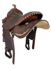 SOLD 2025/09/04  15.5Inch Used Circle Y Show Saddle 2715