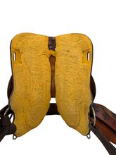 SOLD 2026/03/31  15.5Inch Used Courts Trail Saddle Medium Tree 8716VB