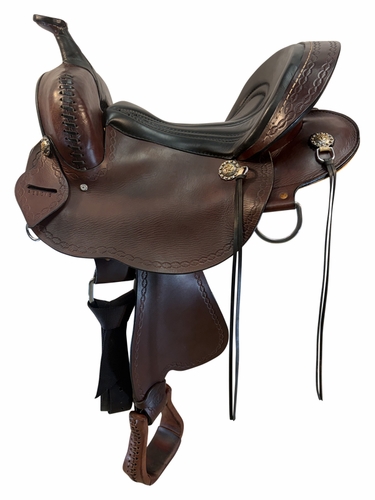 SOLD 2026/07/09j  15.5Inch Used Hedgepath Trail Saddle Medium Tree