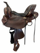 SOLD 2026/07/09j  15.5Inch Used Hedgepath Trail Saddle Medium Tree