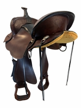 SOLD 2026/07/09j  15.5Inch Used Hedgepath Trail Saddle Medium Tree