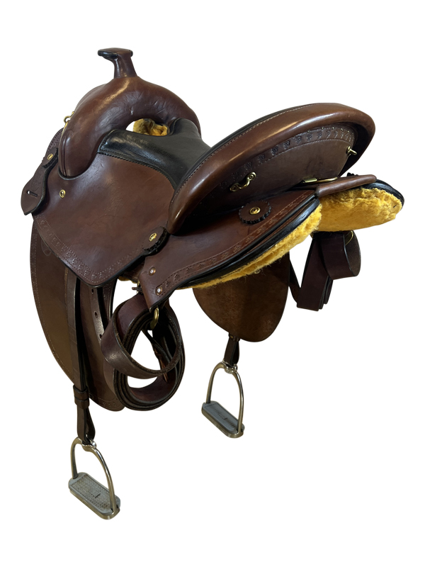 PRICE REDUCED! 15.5Inch Used Imus Western Plantation Flex Trail Saddle