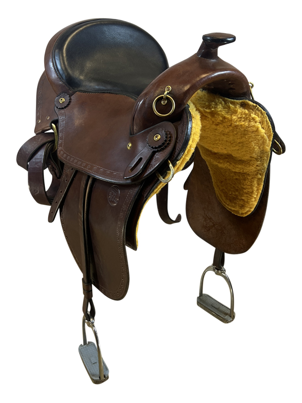 PRICE REDUCED! 15.5Inch Used Imus Western Plantation Flex Trail Saddle